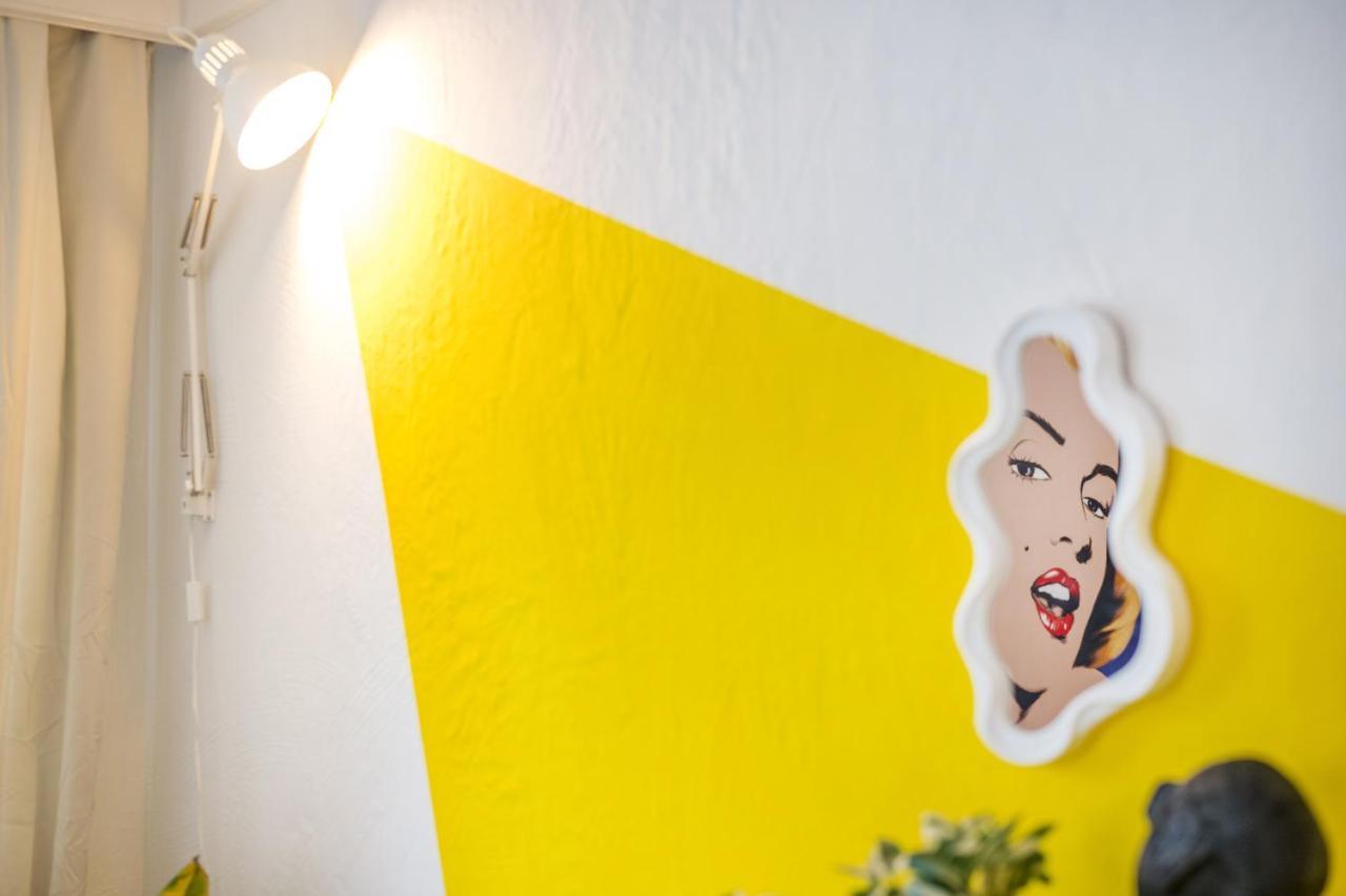 Pop Art Loft Ueber Den Daechern Von Koblenz Koblenz  Exterior foto
